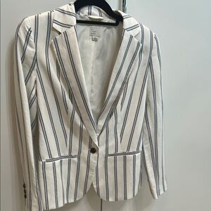 White and Blue Striped Tailored Blazer linen